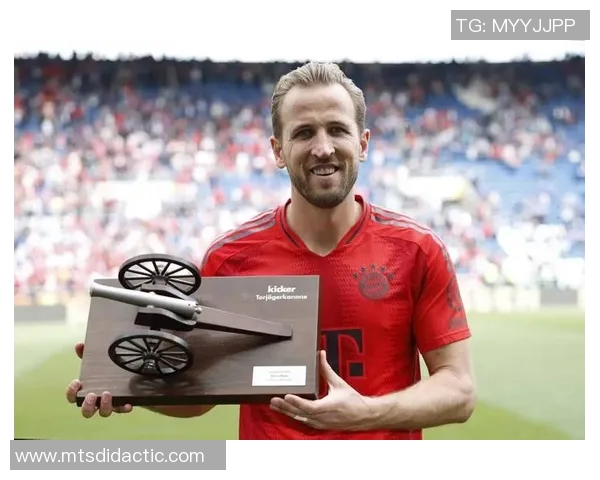 皇马与拜仁传奇球星重聚元老赛精彩回顾与赛后感悟