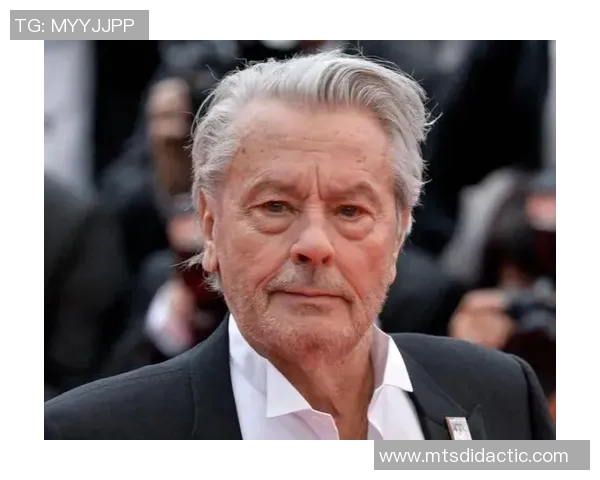 吉布森的传奇人生与创作之路探秘：从电影到文学的跨界成就与影响