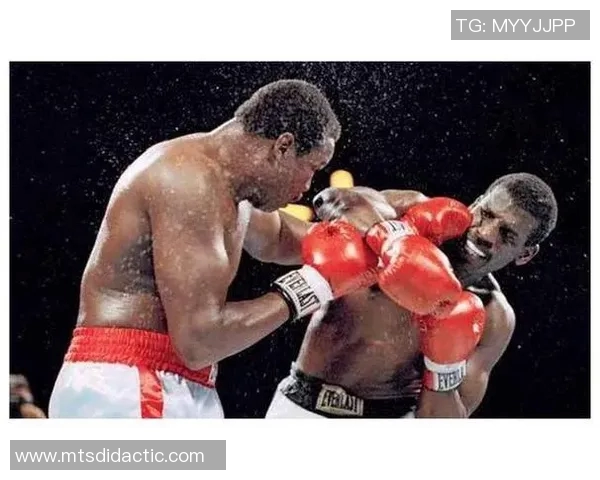 罗伊琼斯与约翰森的拳击对决揭示了拳坛传奇的巅峰对抗与辉煌历史 罗伊琼斯与约翰森的拳击对决揭示了拳坛传奇的巅峰对抗与辉煌历史